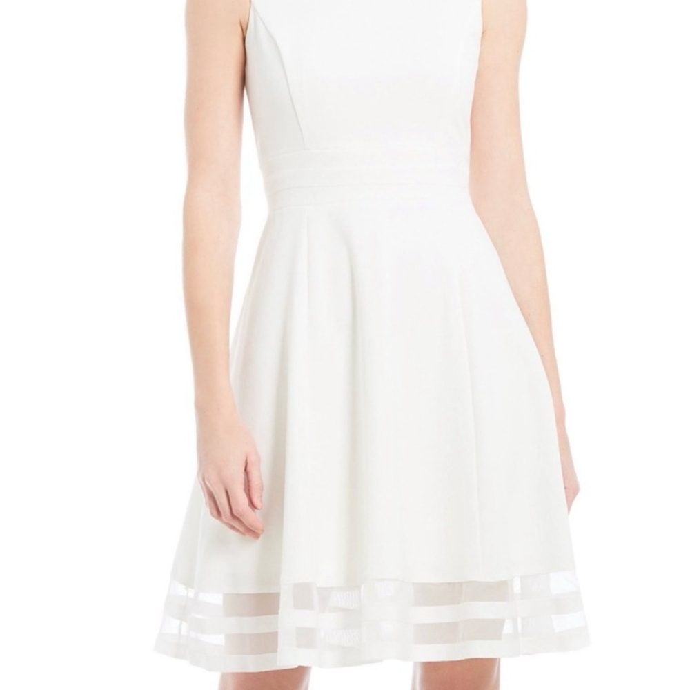 Elegant White Sleeveless Dress